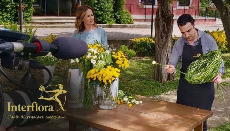 Amare i fiori e studiare le arti figurative: I segreti del Floral Designer Vincenzo Antonuccio